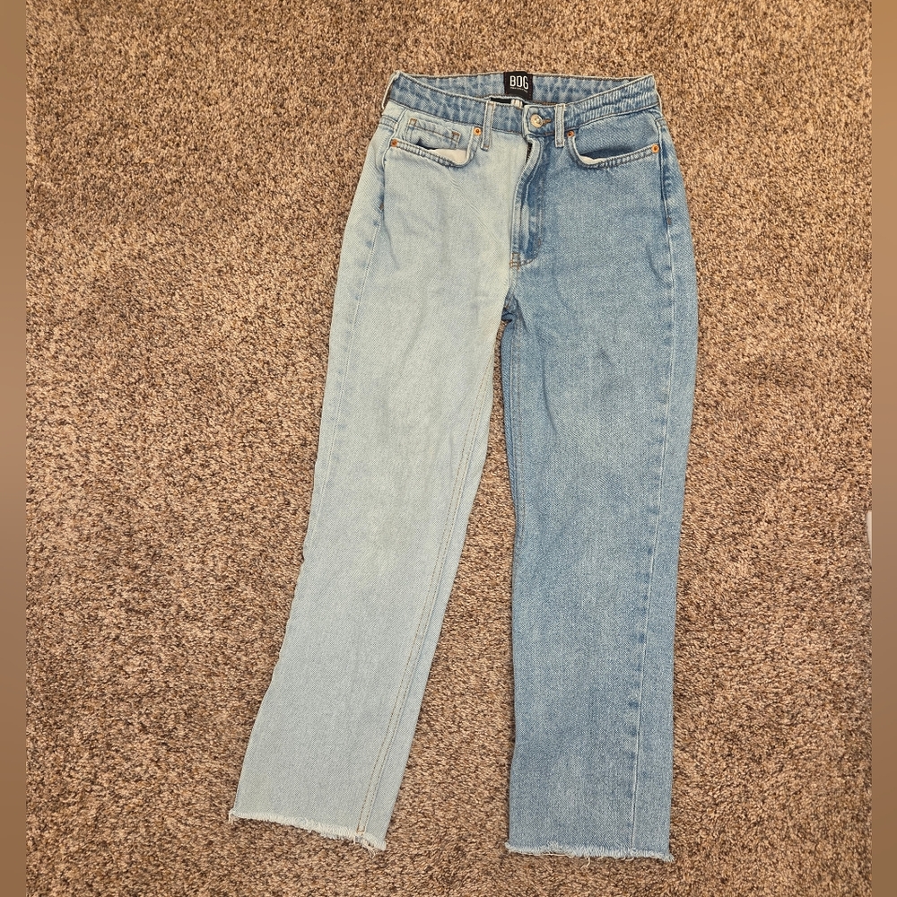 BDG Straight Leg Jeans Raw Hem- Light Blue and Medium Blue Two Tone. Sz 25